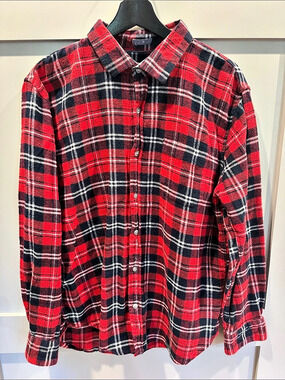 Tallwoods Flannel Plaid Cotton Button Down in Red & Black Size Large